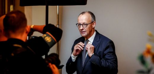 Staatsausgaben: 12.000 Euro für Friedich Merz’ Frisur, 15.000 Euro für Markus Söders Insta-Bilder