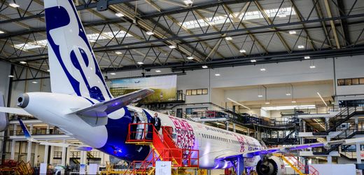 Airbus: Neue A321neo für Fly Dubai – Katherina Reiche berichtet von Großauftrag