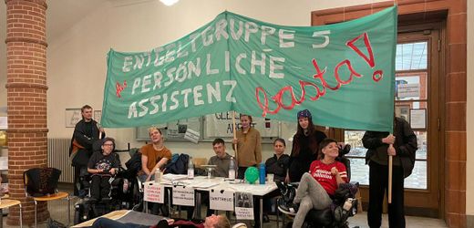 Pflegefinanzierung: Wie behinderte Menschen für 24 Stunden den Senat blockierten