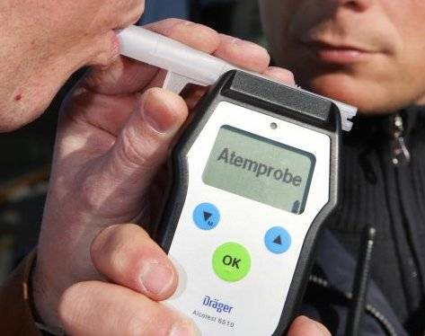 Von Emmerich nach Hennef: Betrunkener auf Irrfahrt mit dem Firmenwagen