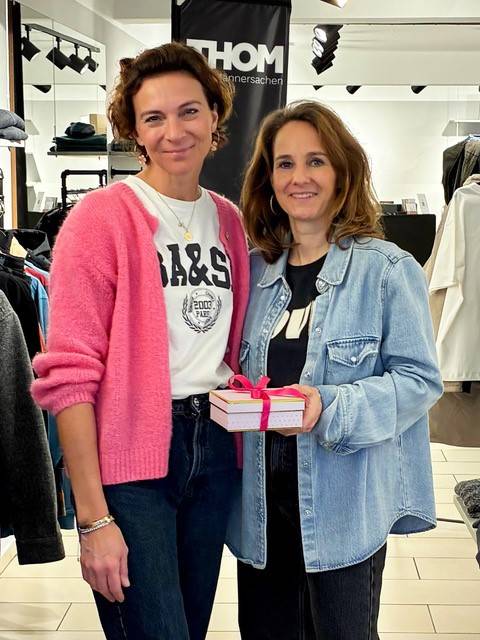 Pinktober in Ratingen: Einzelhändlerin unterstützt Kampf gegen Brustkrebs