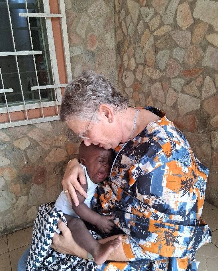 Krankenhaus steht unter neuer Leitung: Schwere Zeiten für Buschkrankenhaus in Benin – Hospital von APH stellt sich neu auf