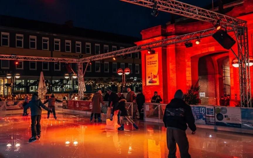 Eislaufen, Eisstockschießen, Weihnachtsmärkte: Was der Weseler Winter in diesem Jahr bietet – die wichtigsten Infos