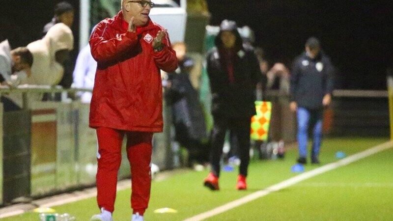 Nach wenigen Wochen: Viersen bindet Trainer Stephan Houben langfristig