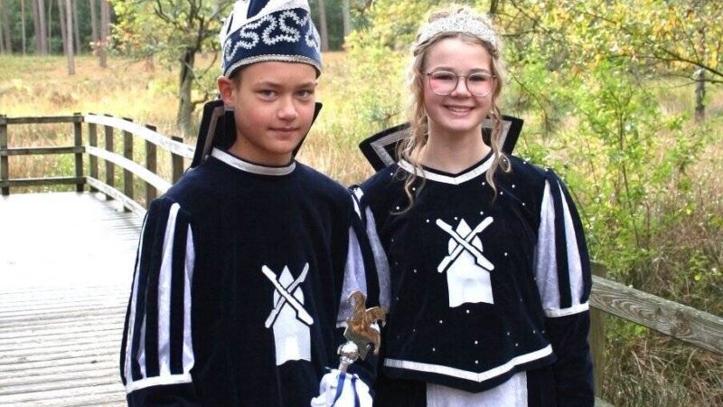 KG Alles det met: Hoppeditzparty mit Jubiläums-Kinderprinzenpaar