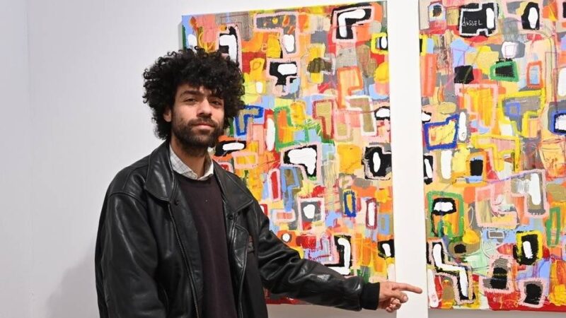 Sohn von Tennislegende Boris Becker zeigt Werke in Düsseldorf: Noah Becker verarbeitet sein Leben in Kunst