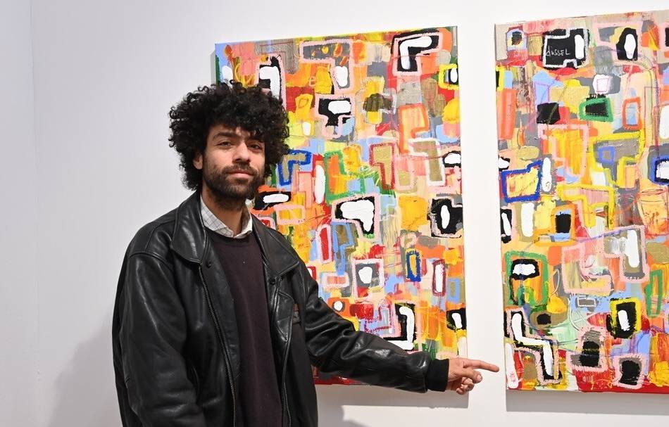 Sohn von Tennislegende Boris Becker zeigt Werke in Düsseldorf: Noah Becker verarbeitet sein Leben in Kunst