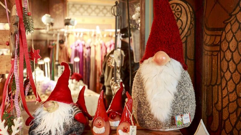 Vorweihnachtszeit im Bergischen Land: Adventsbasar auf Schloss Burg kehrt zurück