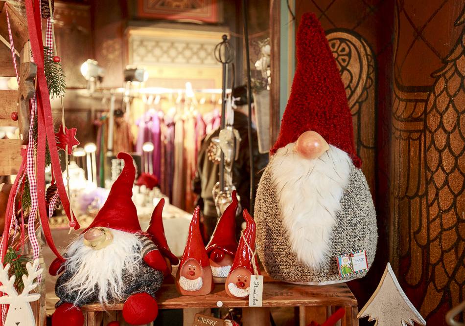 Vorweihnachtszeit im Bergischen Land: Adventsbasar auf Schloss Burg kehrt zurück