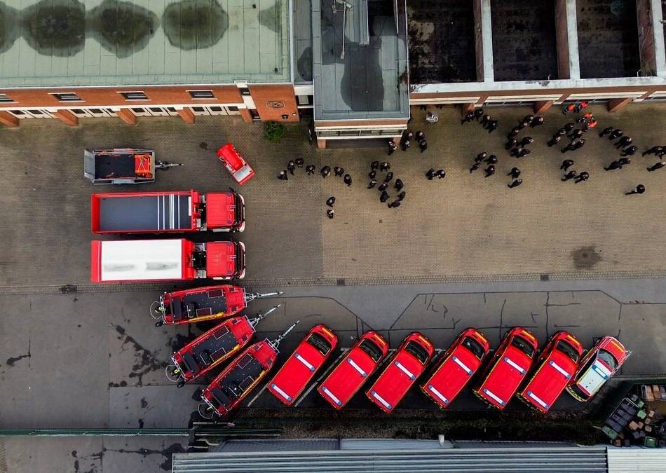 Neue Fahrzeuge und Boote: Die Klever Feuerwehr wurde mächtig aufgerüstet