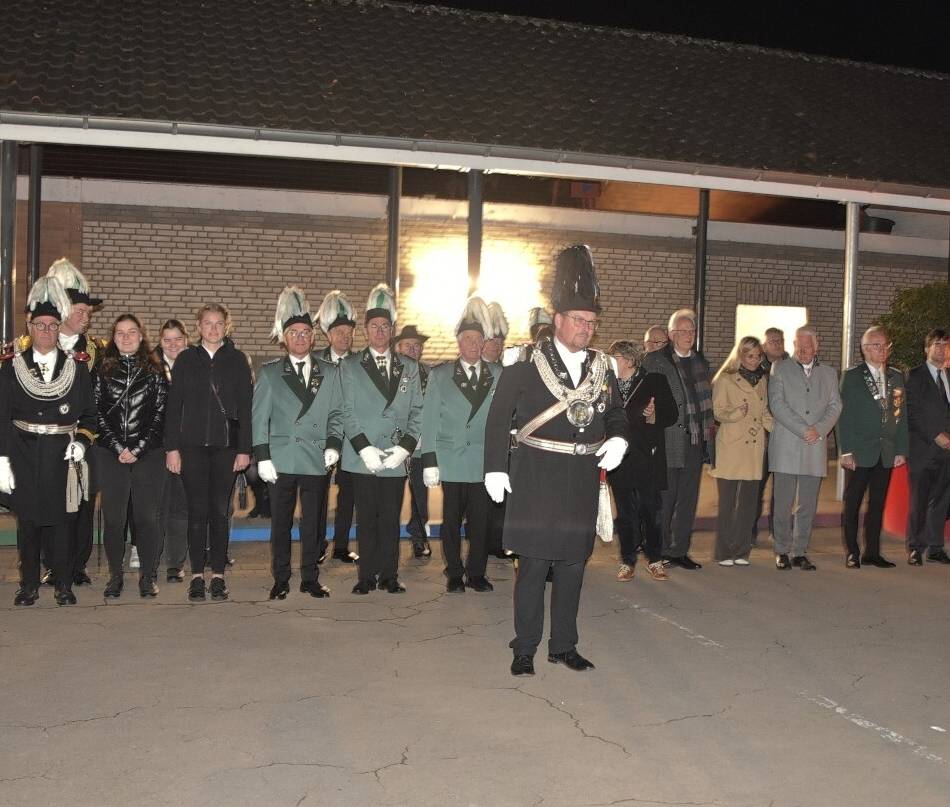 St.-Marien-Schützenbruderschaft Hüskes Krone Schmalbroich: Großer Zapfenstreich und Ehrenplaketten zum 375-jährigen Bestehen