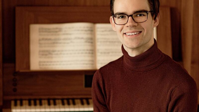 Angelus-Konzert zum Zweiten Advent in Erkelenz: Virtuose Klangwelten: Jannik Schroeder gastiert in St. Lambertus