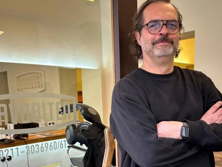 „Movember“-Aktion in Düsseldorf: Beim Friseurbesuch mit Urologen über Männergesundheit sprechen