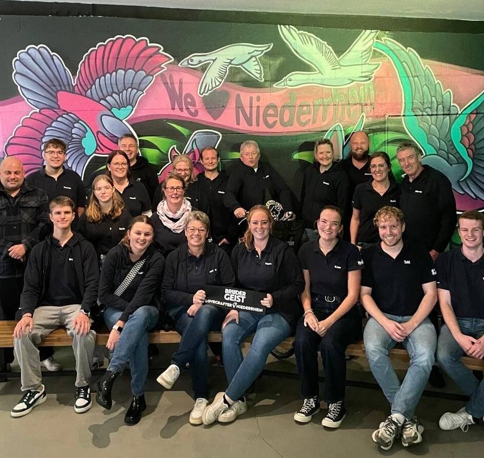 Verein aus Wachtendonk: Tambourcorps Frei-Weg besuchte Brennerei in Kerken