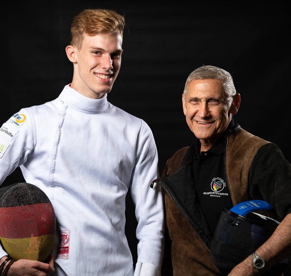 Hohe Auszeichnung für Krefelder: Fechttrainer Lajos Csire erhält Bundesverdienstmedaille