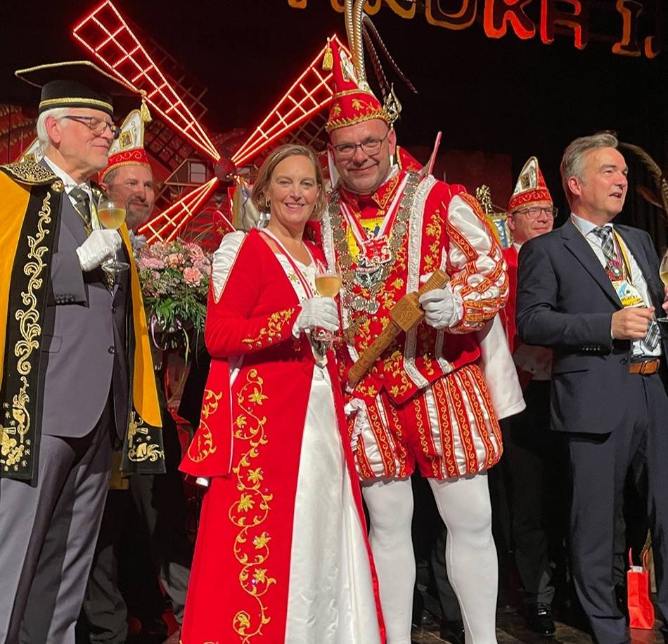 Prinzenproklamation in Dülken: „Dölke jeht steil“ mit Ralf I. und Sandra I.