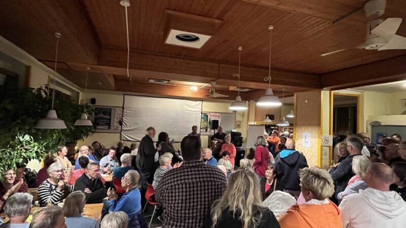 Neues Angebot in Langenfeld: Richrather Treff feiert fulminanten Auftakt im Schaustall