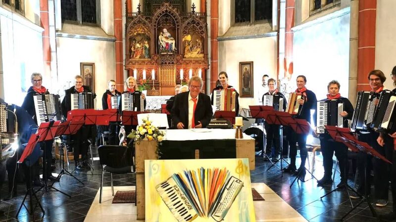 Konzert in Sonsbeck: Akkordeon-Orchester spielt für Erhalt der Gerebernus-Kapelle