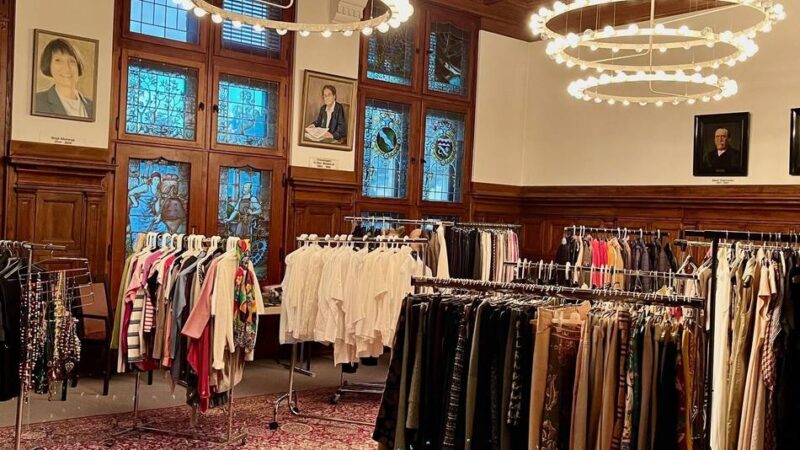 Inner Wheel Club Hilden – Haan – Neandertal: Adventskränze, Plätzchen und Secondhand-Mode