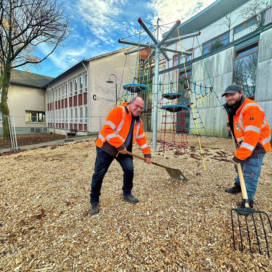 Städtisches Gymnasium in Wermelskirchen: Schulhof-Erweiterung am Gymnasium nimmt Gestalt an