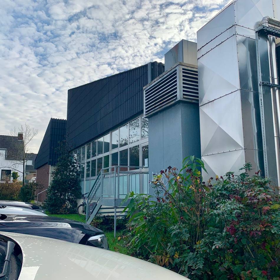 Geld für die Kleinschwimmhalle: Rettet die Sport-Milliarde aus Berlin das Bad in Elten?