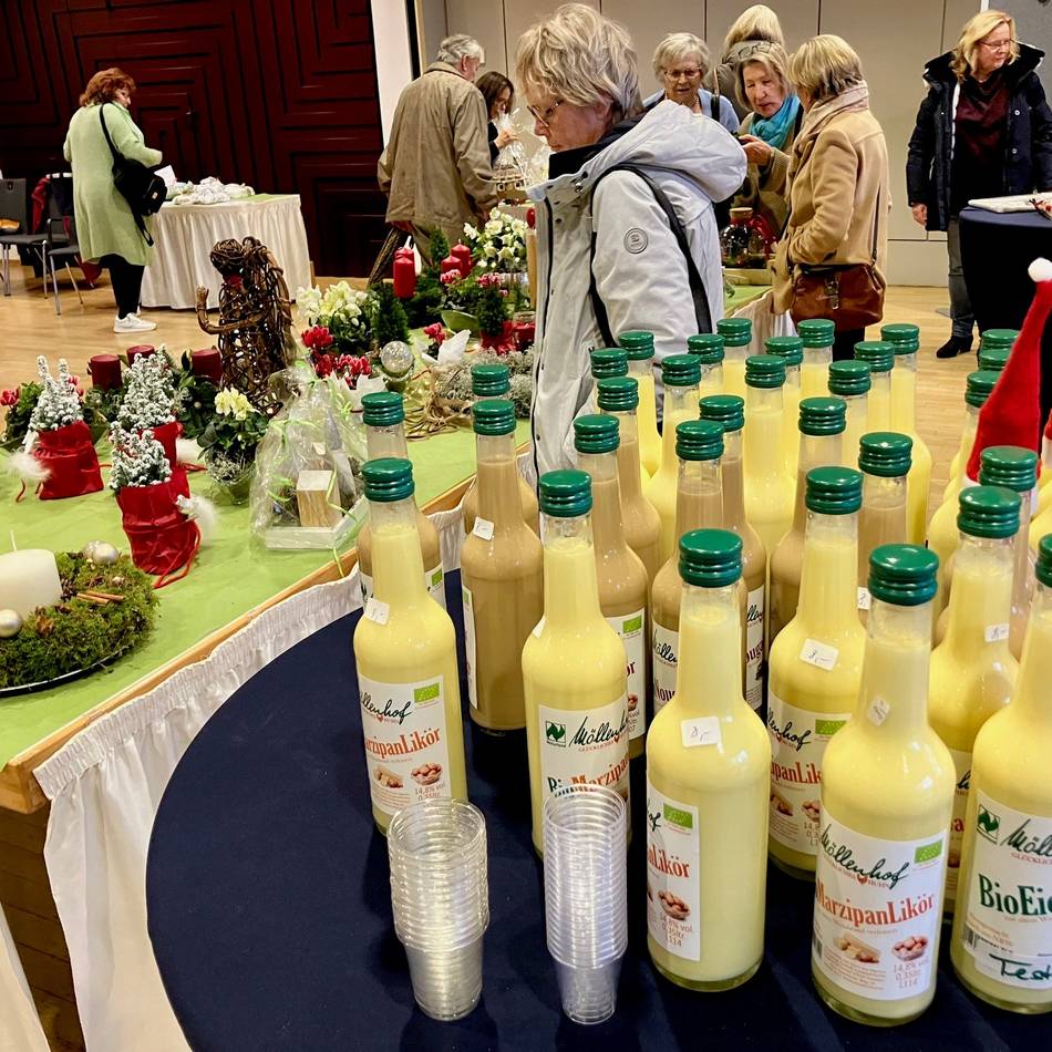 Inner Wheel lädt zum großen Basar ein: Adventsbasar beginnt mit gemeinsamen Singen