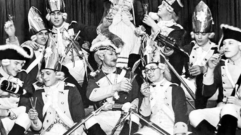 Karneval in Leverkusen: Historische Schätzchen für die Altstadtfunken