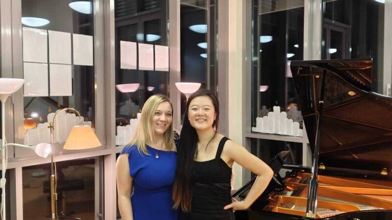 Schlosskonzert in Hückeswagen: Große Werke in einem kleinen Raum