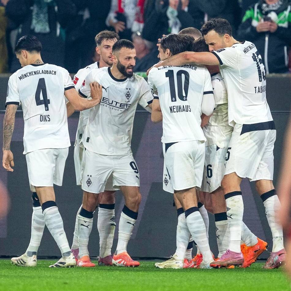 Sander, Diks und Tabakovic treffen: Gladbacher feiern befreienden Derby-Sieg gegen Köln