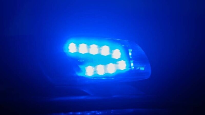 Polizei sucht Zeugen: Unbekannte brechen in Vereinsheim in Alpen ein