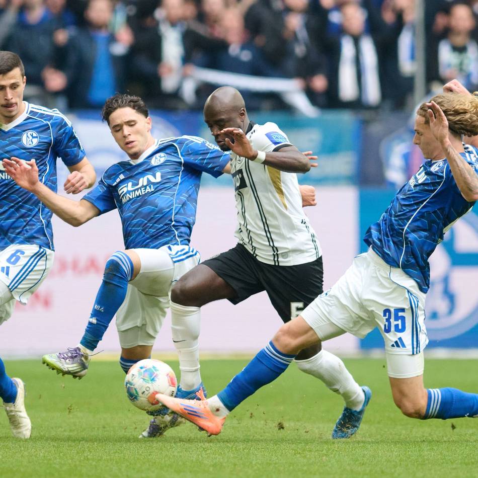 Bielefeld schießt KSC ab: Sieg gegen Elversberg – Schalke erobert Tabellenführung vorerst zurück