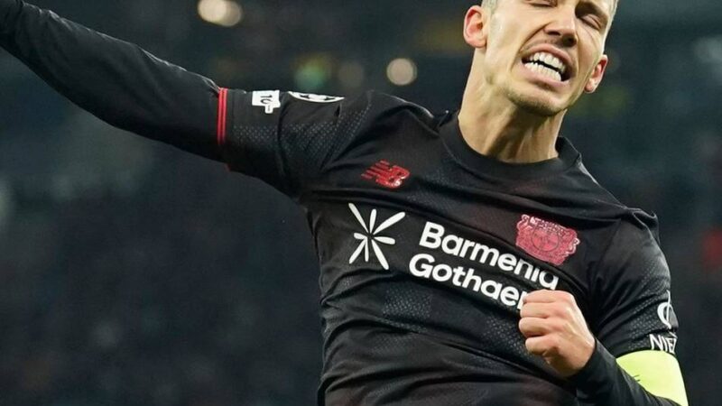 Hjulmand schwärmt von seinem Top-Profi: Bayers Grimaldo führt, trifft und entscheidet