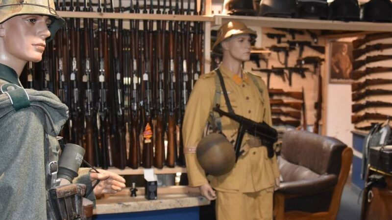 Geheimes Waffenarsenal in Remscheid: „Plötzlich stand das SEK mit Maschinengewehr vor der Tür“