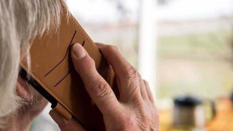 Kriminalität in Langenfeld: Falsche Bankmitarbeiterin betrügt 75-Jährige