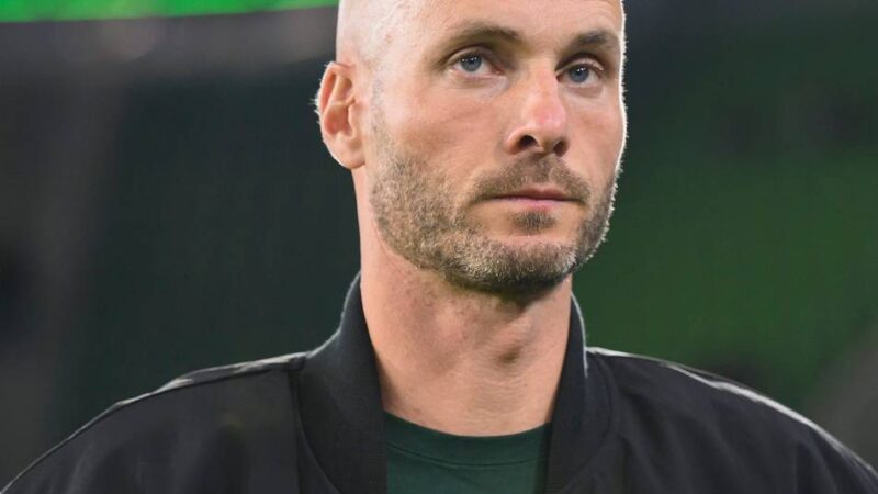 Nach 1:2 in Bremen: Simonis muss in Wolfsburg gehen – „Im Fußball zählen am Ende Ergebnisse und Punkte“