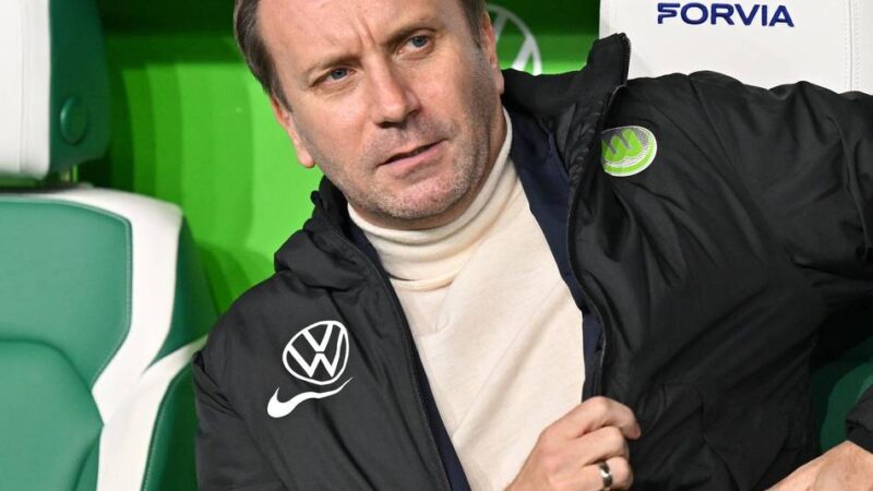 Nach Trainer Simonis: Wolfsburg trennt sich auch von Sportdirektor Schindzielorz