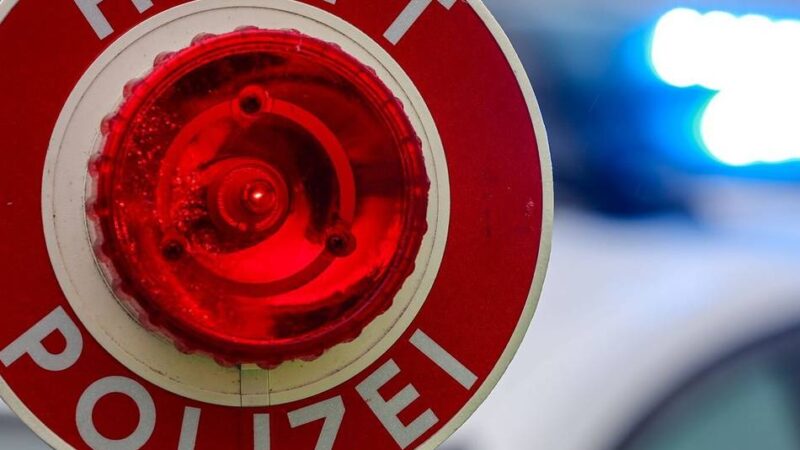 An zwei Stellen in Radevormwald: Polizei führt umfangreiche Kontrollen durch