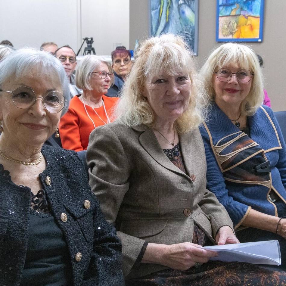 Ursula Schachschneider stellt in Zwickau aus: Kunst als Brücke zwischen Ost und West