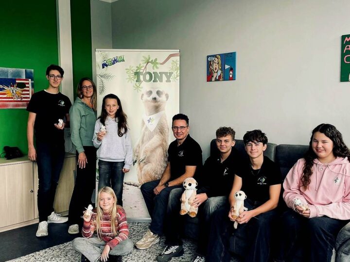 Maskottchen für die Hückeswagener Schule: Warum sich Realschüler wie Erdmännchen fühlen