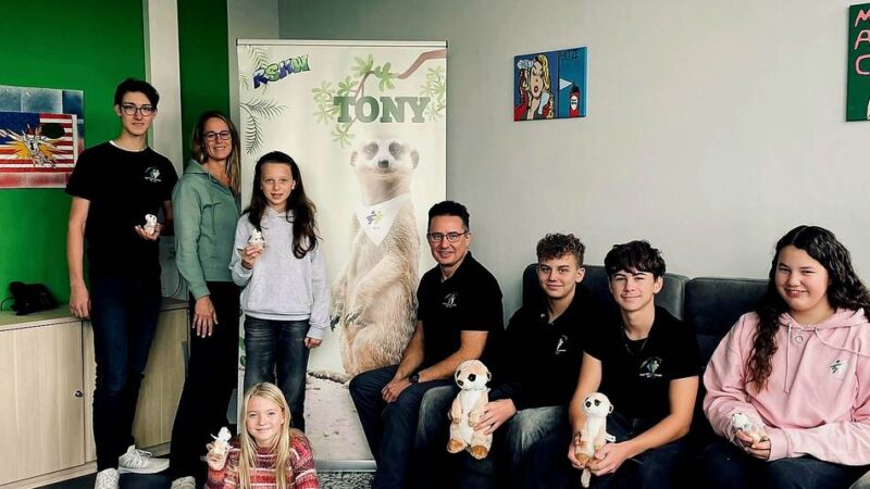 Maskottchen für die Hückeswagener Schule: Warum sich Realschüler wie Erdmännchen fühlen