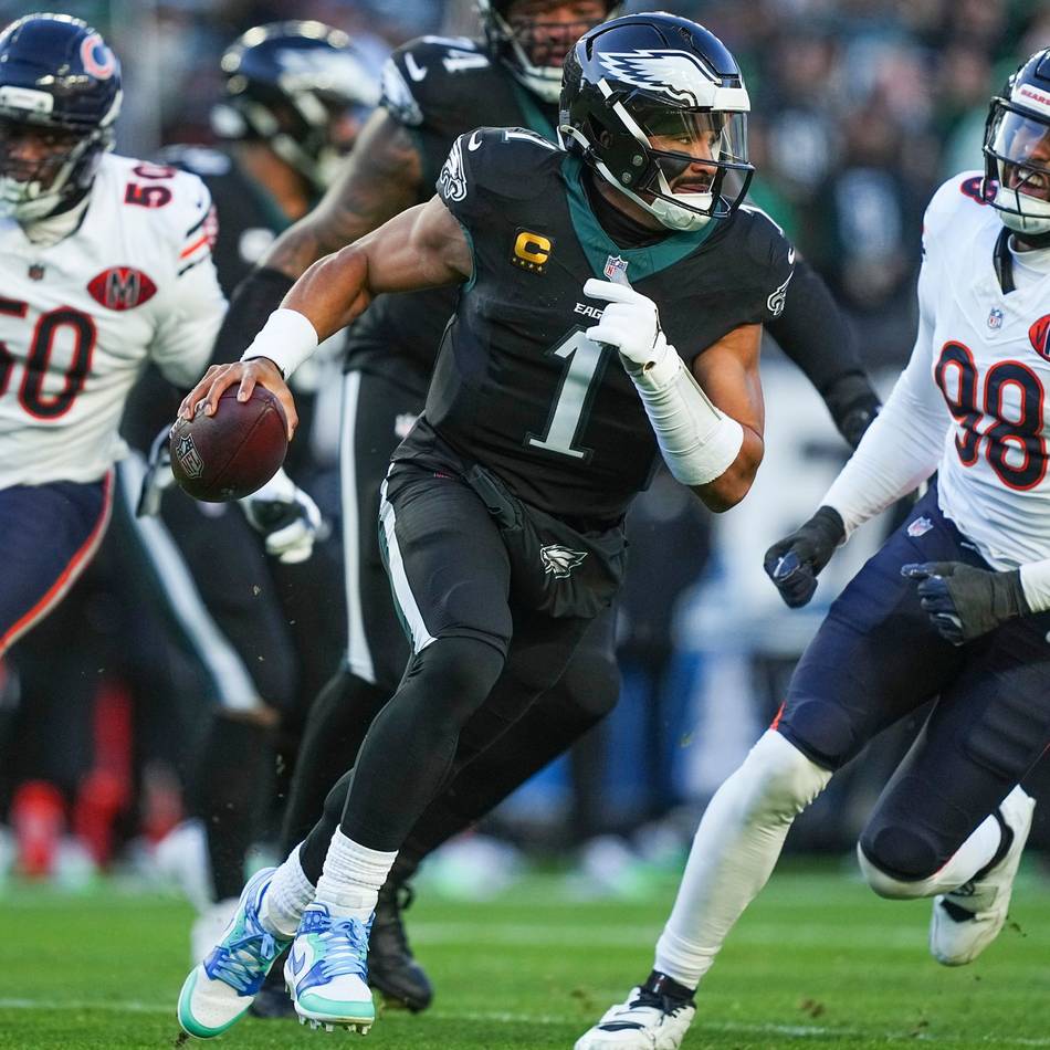 American Football: Chicago Bears düpieren Super-Bowl-Sieger Philadelphia