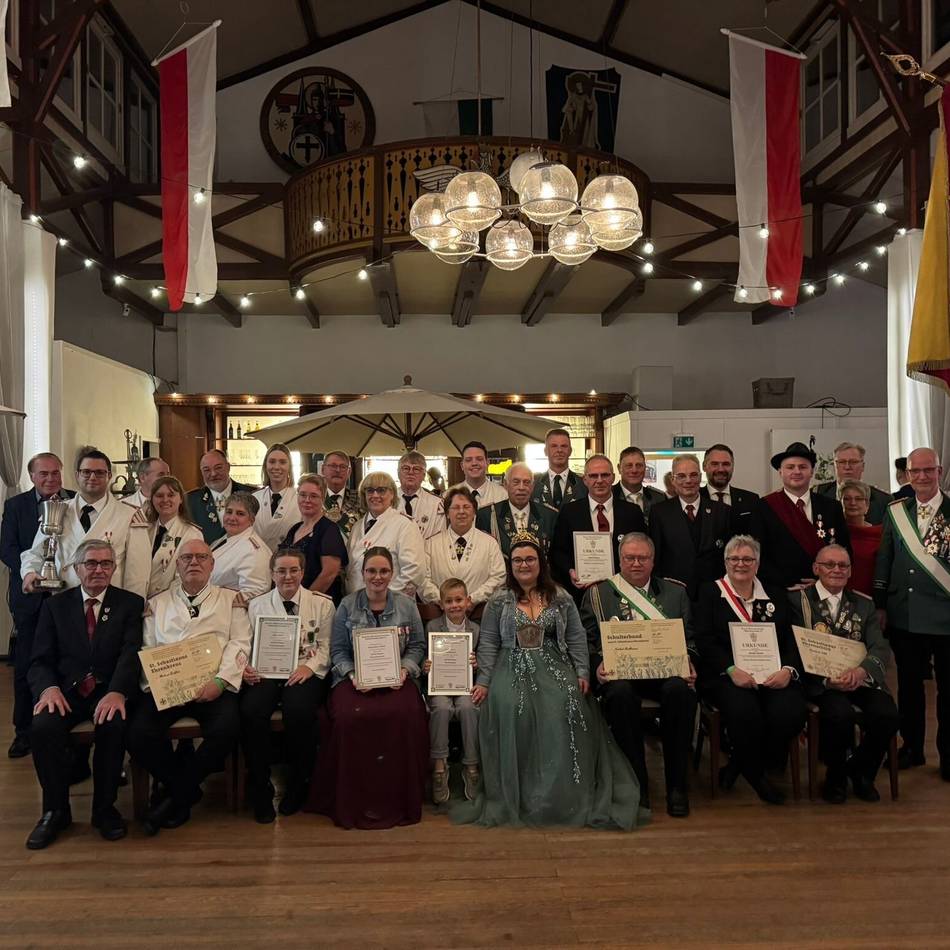 Katharinenball in Xanten: Victorsse feiern und ehren verdiente Mitglieder