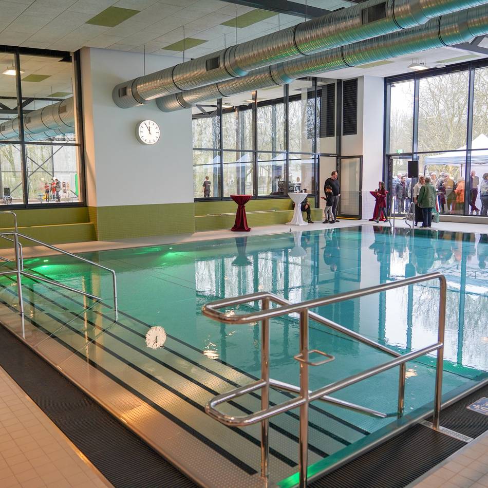 Trotz Protesten von Behinderten: Wassertemperatur im Solinger Hallenbad bleibt unter 30 Grad