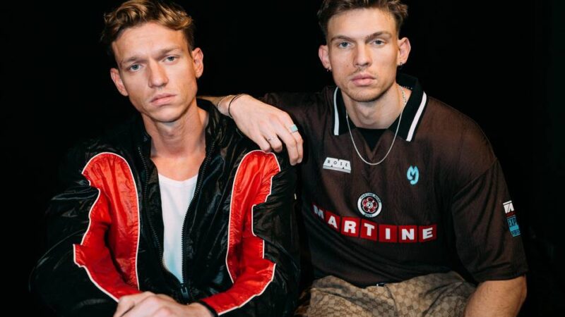 Wettbewerb der AOK: Schulklassen im Kreis Kleve können ein Event mit dem DJ Duo „Fast Boy“ gewinnen