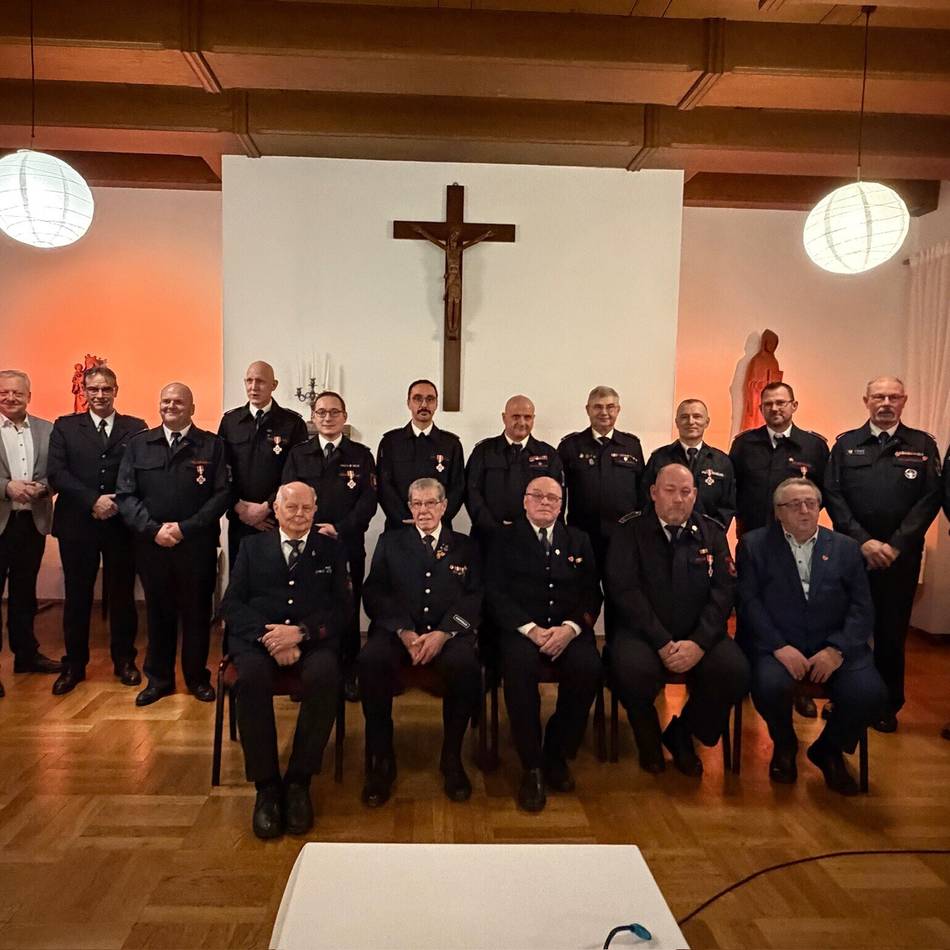 Feuerwehr ehrt langjährige Mitglieder: 60 Jahre im Dienst der Feuerwehr – „Für mich ist das eine Berufung“