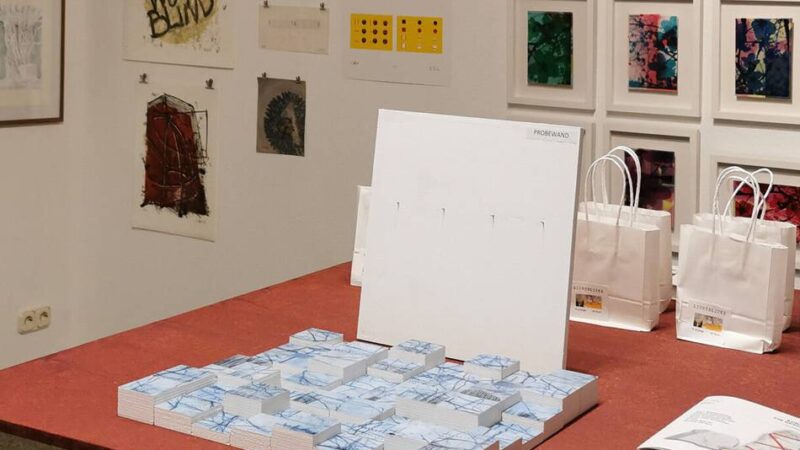 Aktion „Kunst ist ein Geschenk“ in Viersen: Kunstwerke in der Galerie im Park kaufen