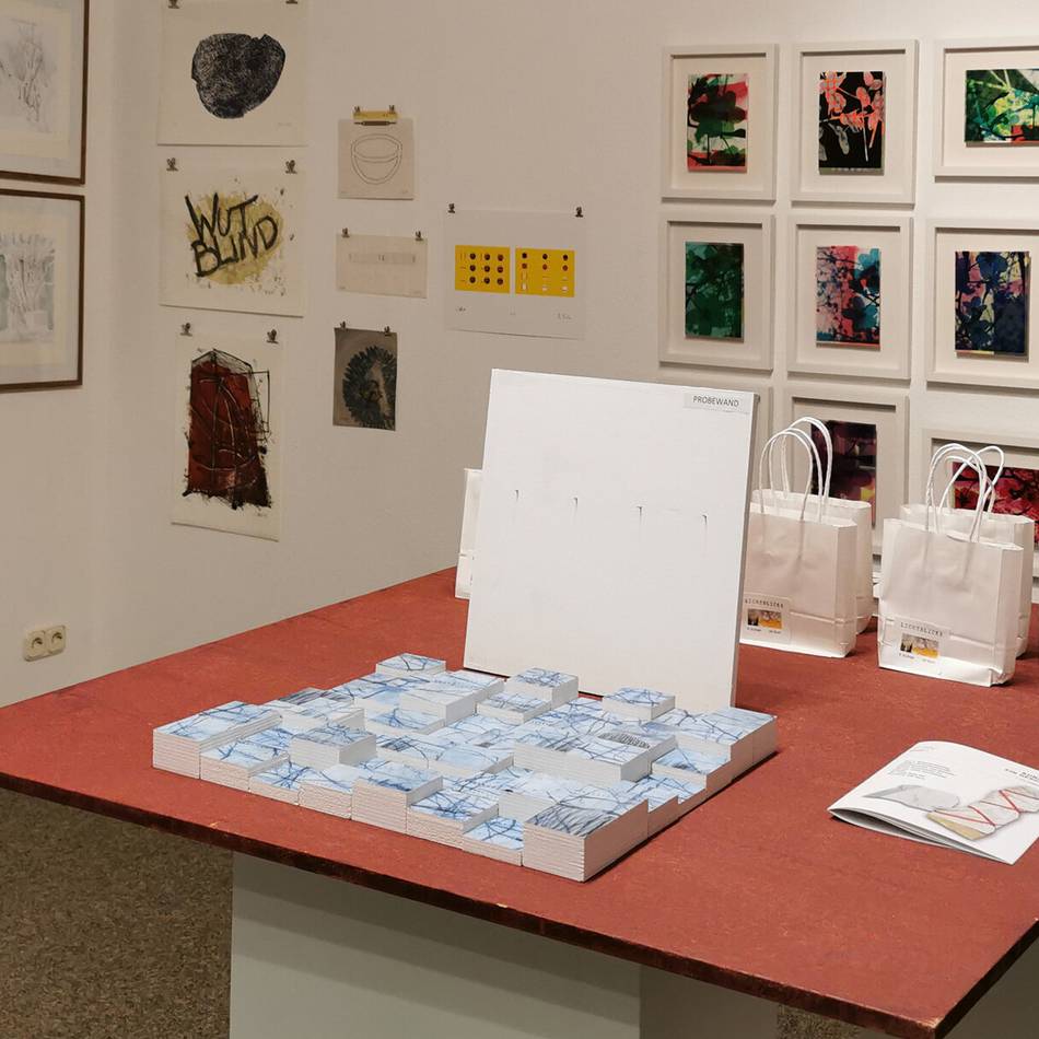 Aktion „Kunst ist ein Geschenk“ in Viersen: Kunstwerke in der Galerie im Park kaufen