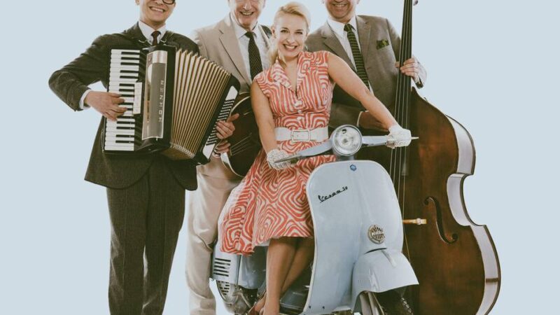 Veranstaltung in der Festhalle Viersen: Conny & die Sonntagsfahrer singen Schlager der 50er-Jahre