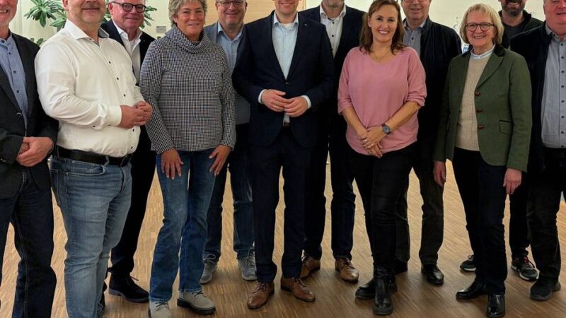 CDU im Rheinisch-Bergischen Kreis: Uwe Pakendorf bleibt Vorsitzender der CDU-Fraktion