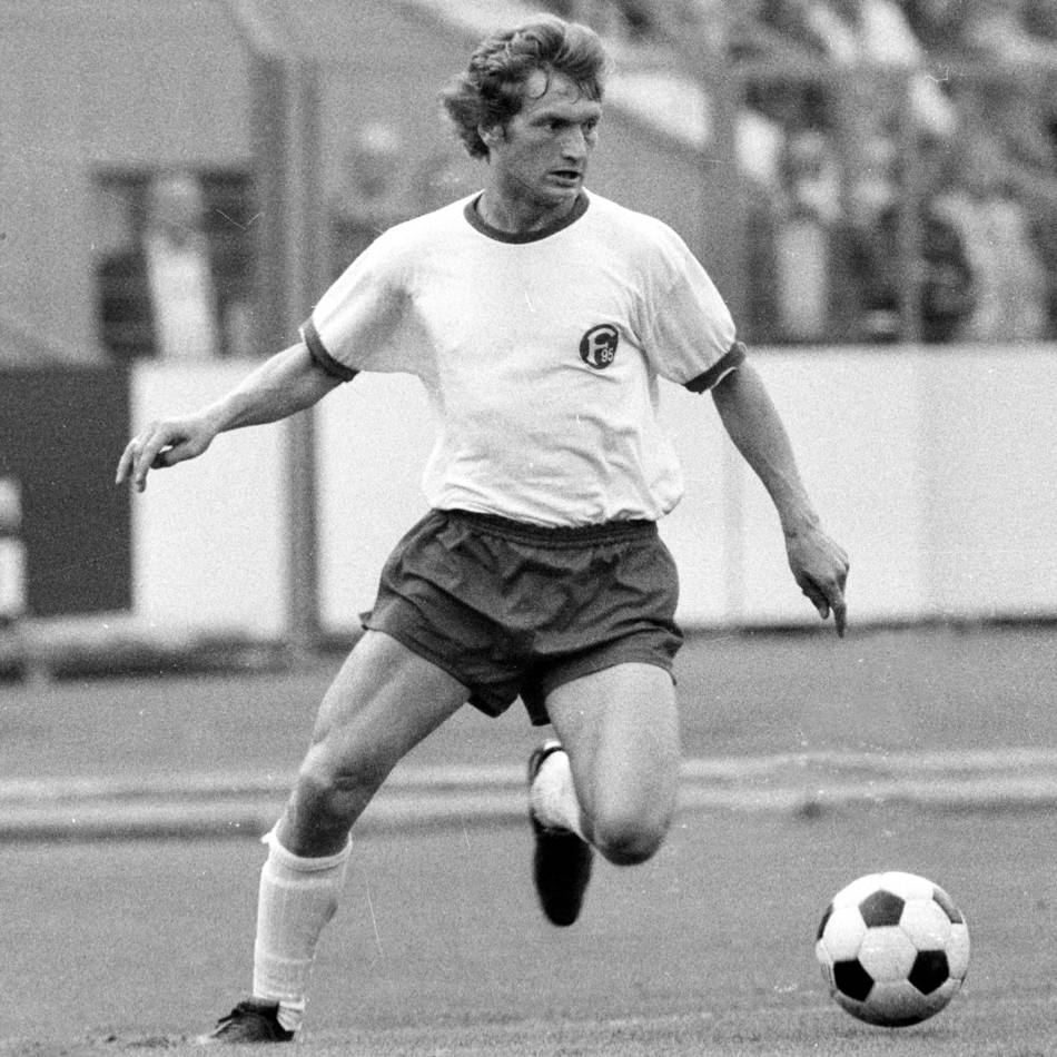 Er spielte für Fortuna und Bayer: Ex-Weltmeister Dieter Herzog im Alter von 79 Jahren gestorben